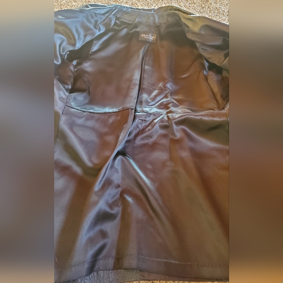 Vintage 70s Park Leather Black Leather Trench Coat - Picture 4 of 10